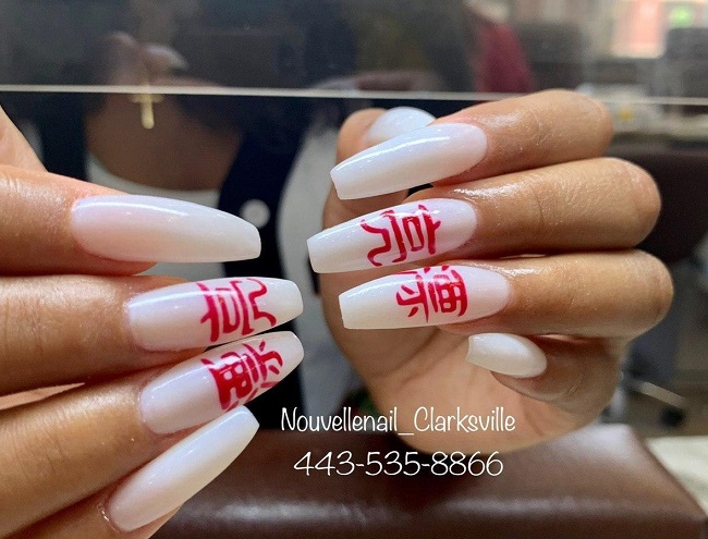 White and design, nouvelle Nails in clarkwill