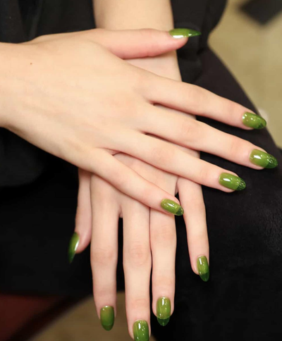 Green jelly nails 